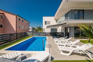 Villa Andrea with heated Pool - Malinska - 5