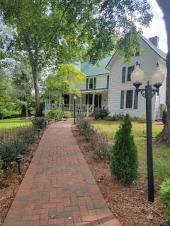 McTernan Manor - Franklin - 0