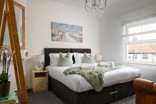 Modern, light and airy townhouse in Llandudno, West Shore - Llandudno - 4