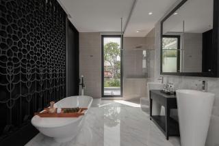 Manhattan In Canggu Luxury Villa by Mahavilas - Canggu - 4