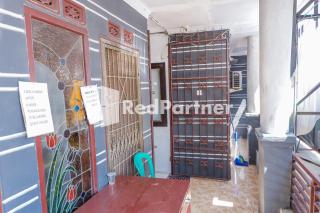 Penginapan Rio Anakku Syariah Banjaran Mitra RedDoorz - Pameungpeuk - 1