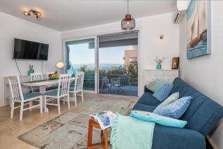 Sea view with garden apartment Joshua - 0