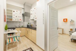 Apartment Colourful - Budapest - 3