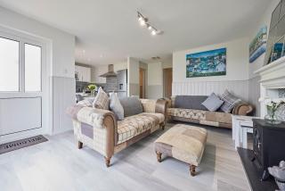 Host & Stay - Robin's Nest - 3