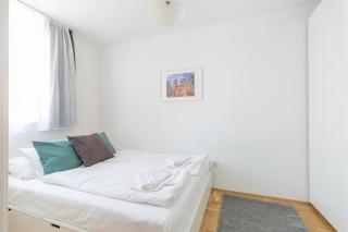 Cozy 3-bedroom Apartment in the Heart of Budapest - Budapest - 2