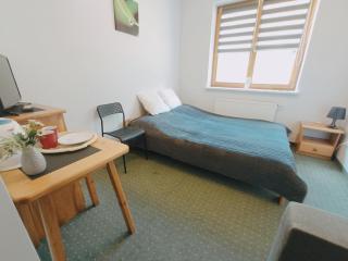 Avanti - Zielony Zakątek Apartamenty i Pokoje z łazienkami Kuchnia Parking - 1