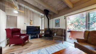 Mammoth Estates Condo - Near Village at Mammoth & Pet Friendly - Mammoth Lakes - 3