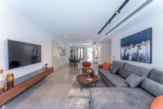 Holysuite David's Village - 9