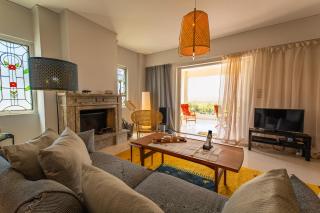 Spacious apartment in Kavouri - Athens - 8