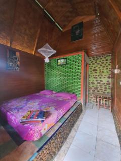 Lucky Bamboo'Bungalows-Resto and Orangutan Jungle Trekking Tours - 2