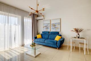 Luxury Apartment with Balcony, Central Area - Il-Gżira - 1
