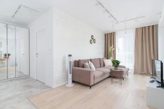 Apartment with Balcony & Parking Mogilska by Renters Prestige - 3