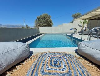 Marnos Luxury Villas - 7