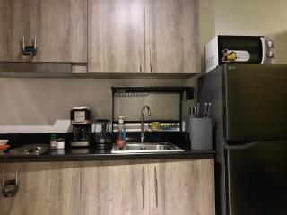 Cozy Bedroom FAME Condo Greenfield EDSA MRT Shaw - Manila - 7