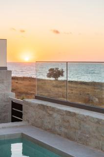 Lucia Beachfront Suite - Panormos - 7