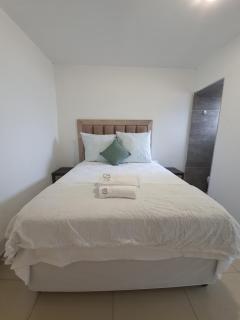 BF Dlamini Guest House - 5