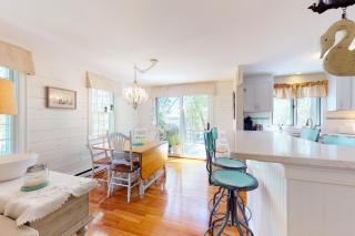 Dennis Port Delight - 4