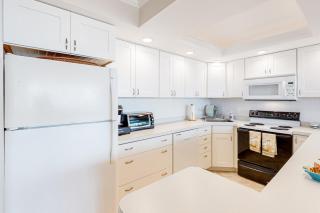 Golden Sands 2101 - 1