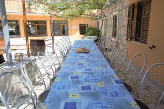 XXL Holiday Home with Pool - Marčana - 2