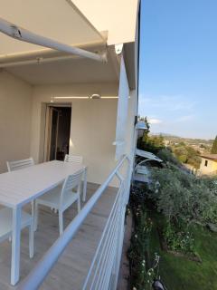 Garda view - Nuovo appartamento con solarium vista lago - Garda - 2