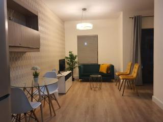 Stunning, Modern 1 bedroom Apartment Sandton - 8