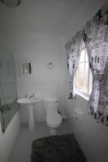 George Lodge International - George - 6