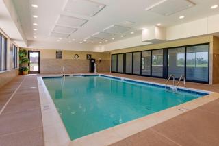 Best Western Plus Centralia Hotel & Suites - 9
