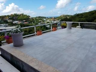 Altare - Breezy with a View - 4