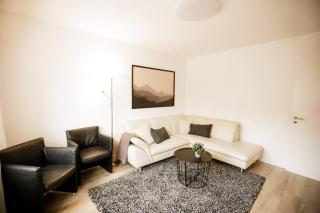 bonquartier - HOUSE - GARDEN - FOREST - TOP ROAD CONNECTION - Siegburg - 5