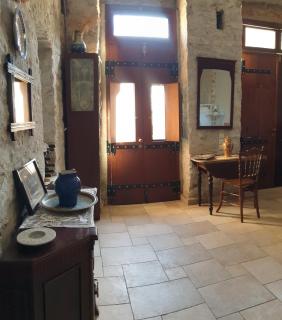 Traditional seafront apartment - Sými - 0