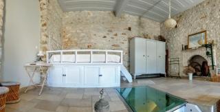 Traditional seafront apartment - Sými - 1