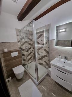 Apartments and Rooms Jerkovic - Korenica - 4