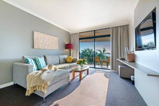 Harbourfront Darwin Escape with Sea Views and Pool - Darwin - 0