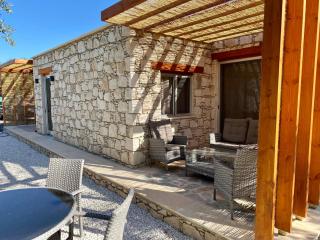 Ammos Luxury Suits and Residences - Peyia - 0