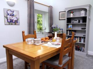 Cosy Stone Cottage, The Bungalow Perrotts Brook - Cirencester - 3