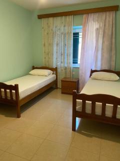 Lovely 2 bedroom rental unit with garden view city center - 6