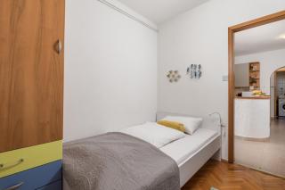 Apartment Laura Ika-Lovran 80 m2 with private 100 m2 garden hot tub free parking - Opric - 6