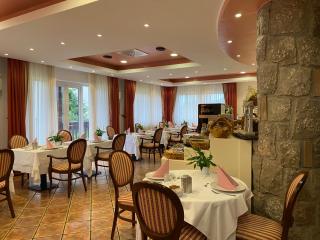 Boutique Hotel Grahor - Sežana - 1