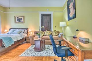 Historic Crescent City Studio - Lakefront with Dock! - Crescent City - 1