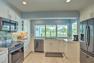 Jupiter Home with Private Pool and Putting Green! - 2