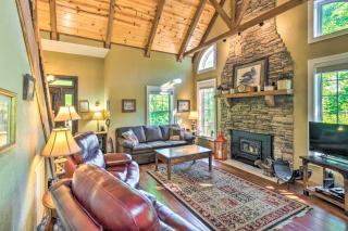 3 Mi to Museums Smoky Mountains Cabin with Deck - Hayesville - 5