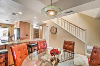 Golf Course Views, Hot Tub Access Phoenix Home! - Phoenix - 4