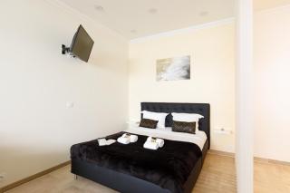 Gray d'Albion 1D2 YourHostHelper - Cannes - 1