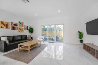 Wonderful 3 bedrooms house, Spacious&Bright - Miami - 0