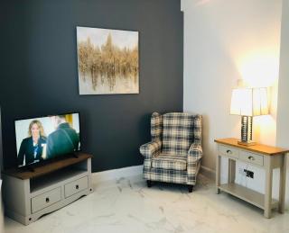 Ballycastle Town Centre Studio Apartment - Ballycastle - 0