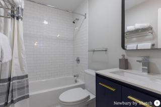 304 Newbury Street by Thatch - Boston - 7
