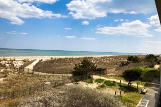 Camelot unit# 204A - 9