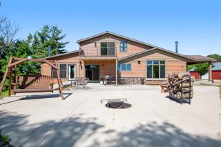 The Lodge on Glen - 9