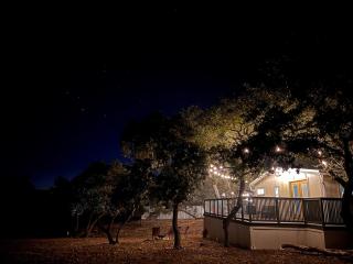 Charming Riverfront Home - Casa Topo @ SparrowBend - Lakehills - 3