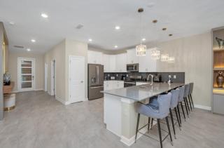 St Barts 9 Bedroom Home & Games Room - Kissimmee - 1